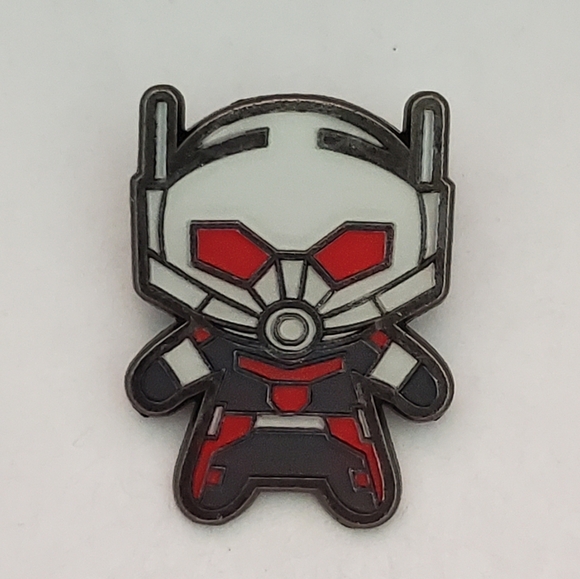 Disney Pin Trading Shanghai Resort Marvel Ant Man Kawaii Art Collection Pin - Picture 1 of 3